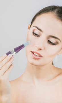 A Brief Introduction to Microneedling Pen and Derma Roller
